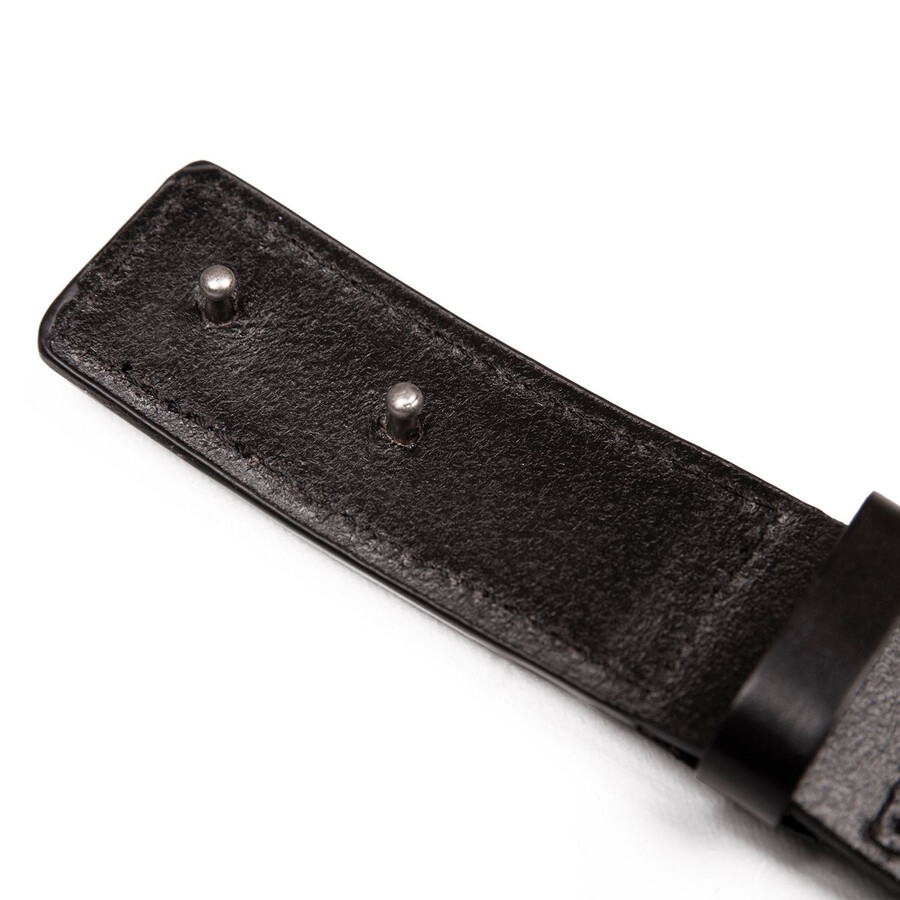 scratchless belt with hidden buckle
